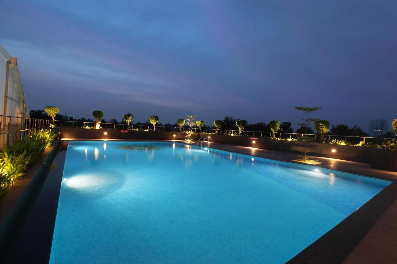 Monsoon Empress Kochi Hotell Exteriör bild